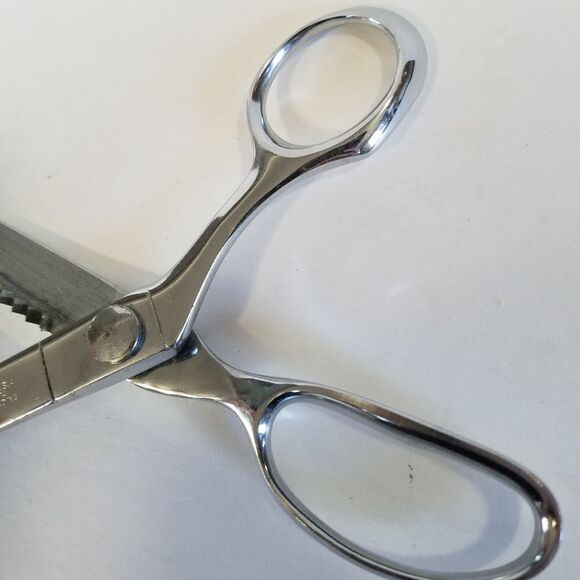 Vintage Wiss Chrome Zig Zag Pinking Sheers Sewing Scissors - Picture 5 of 8